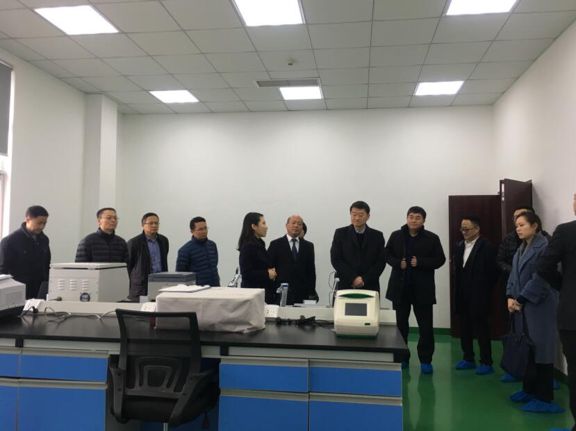 集团党委书记、董事长任丁率队调研 德仁堂控股集团