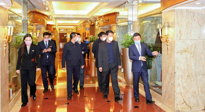 集团党委书记、董事长任丁一行 赴锦江宾馆督导检查疫情防控工作