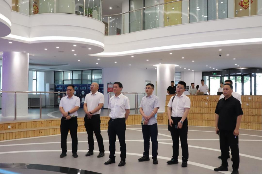 省尊龙凯时集团：“四个导向” 推动调查研究提质增效